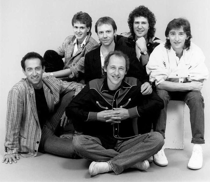jccortesm's tweet image. La gira 'Brothers In Arms' de #DireStraits batió todo tipo de récords. Arrancó en la ciudad de Split (entonces perteneciente a Yugoslavia) el 25 de abril de 1985, semanas antes de la publicación del famoso álbum, y constó de 248 conciertos en 118 ciudades de 23 países.
