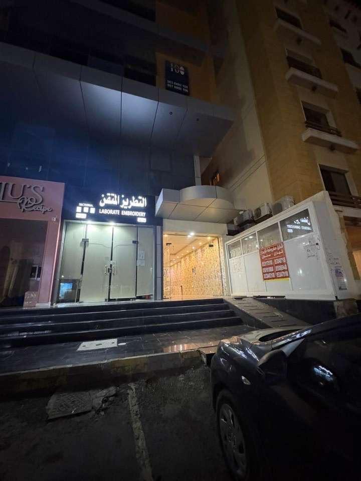 Lewis Dutton tweet media