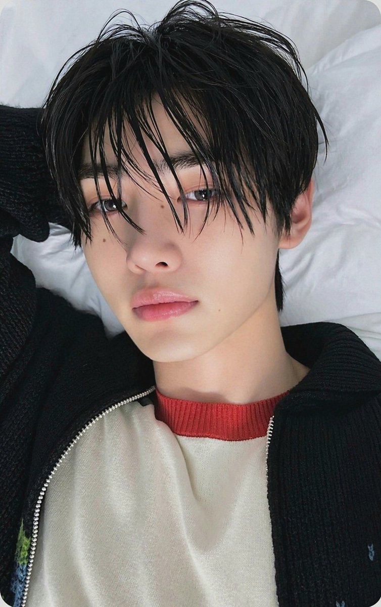 ❄️얼음별 tweet media