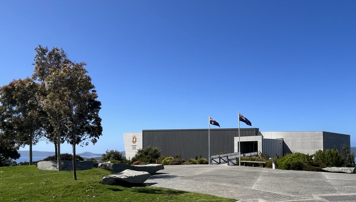 gawanorniron's tweet image. I had the privilege of visiting the fabulous ANZAC museum in Albany, South-West Australia last year - a very powerful and poignant memorial to the remarkable contribution of the ANZACs. #LestWeForget