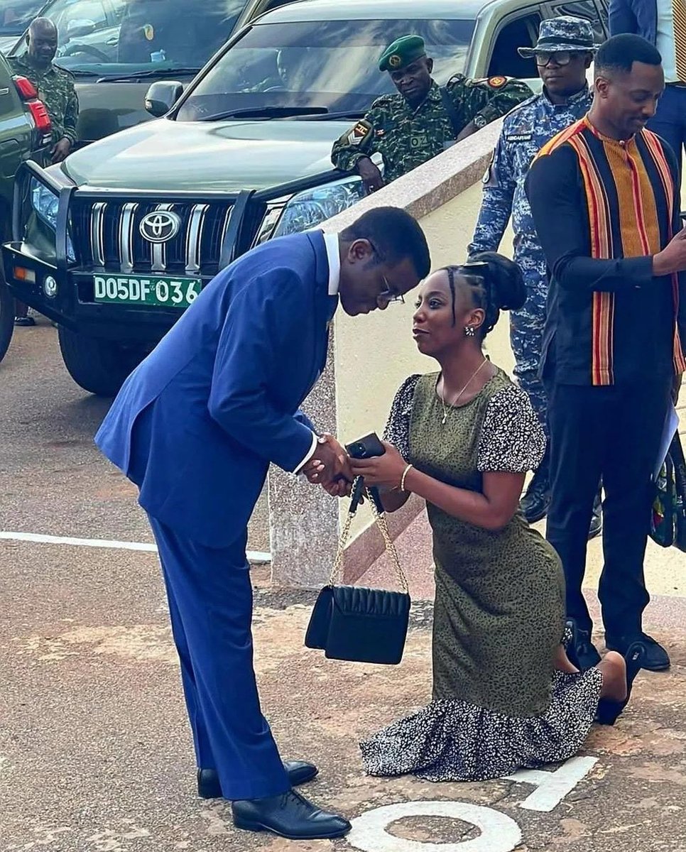 Acholi goddd tweet media