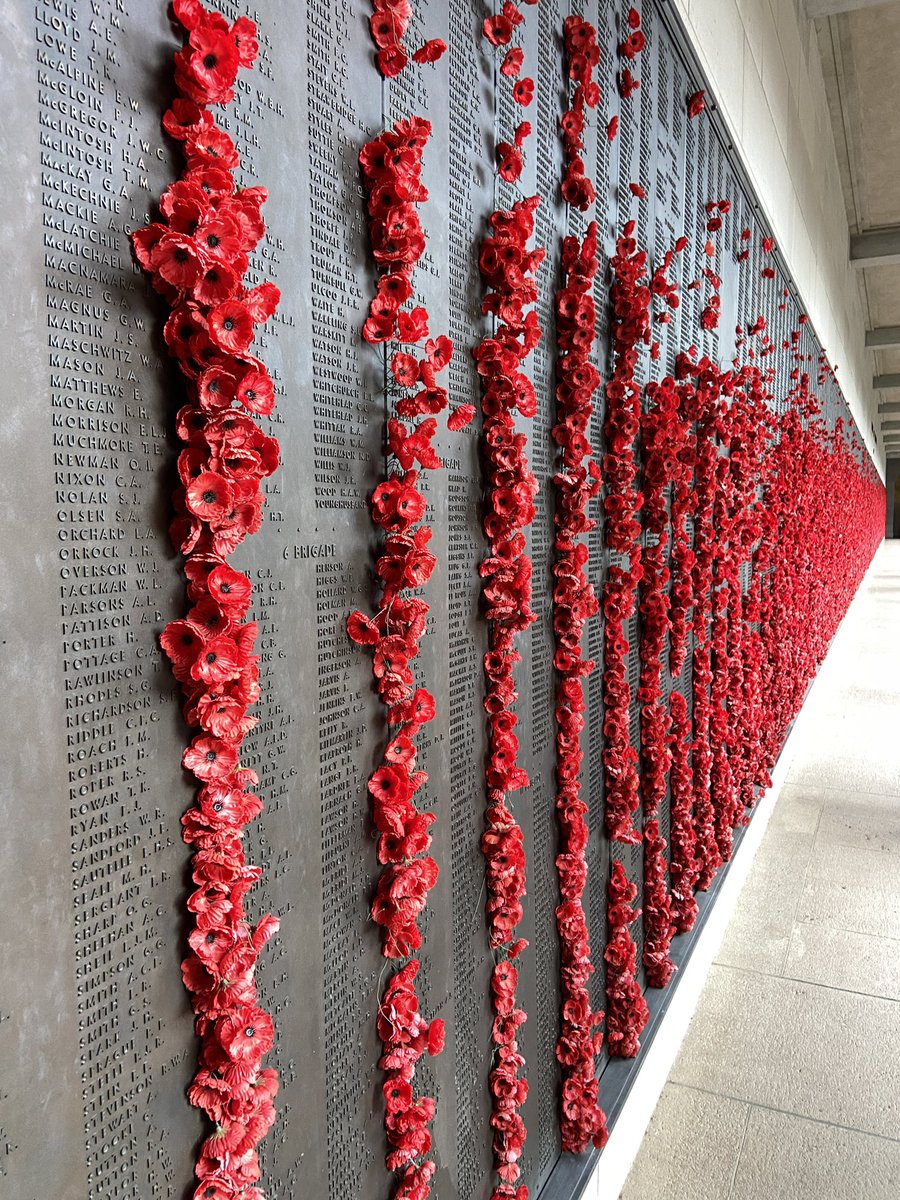 MartyConroy_9's tweet photo. To all that have served, Thank You for your sacrifice #lestwefoget https://t.co/tDhUocqTa1