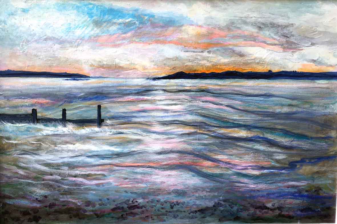 RuthMcDonald1's tweet image. Estuary Evening when the tide is in at Seasalter near Whitstable a great place to see the tide come in as the sun goes down - love to paint the sea #seascape #weekend #Seasalter #water #eveningsky #groynes #saturday #lovethesea #painting #texturedart #artwork #glowinthesky