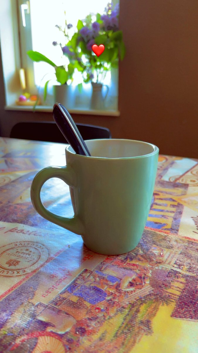 MarYCNLRS's tweet image. On commence un samedi par un bon café ☕️ #samedi #weekend #goodvibe