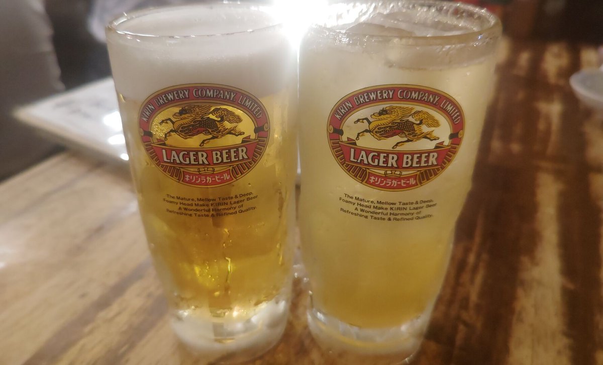 chanceparade's tweet photo. X開始578日目 POST.1844
2026.4.25 先々週はビール！

新宿『もつ煮込み専門店 沼田』上陸！1

ラストオーダー早くて行けなかった店へ、
原宿店終りにダッシュ！

塩とピリ辛もつ煮込みにみそキュー、
黒豆マスカルポーネからスタート！

地下鉄隣駅に愛と感謝！

BEER☆NO☆OKAGE

#ビール #総武線 https://t.co/ZgRVr00q3g