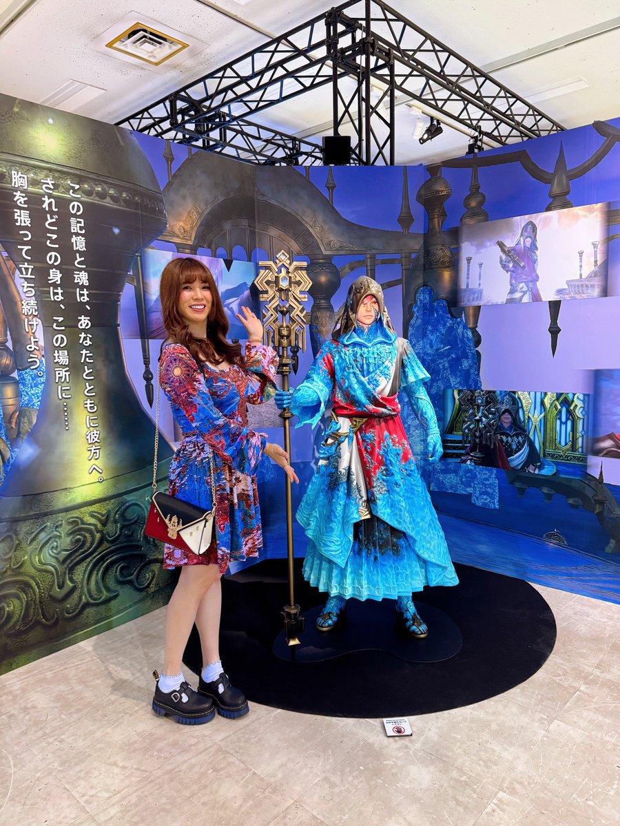 aitaikimochi's tweet image. Real life size comparison for Emet-Selch and G’raha Tia! I’m 163cm (about 5’3”)!

Emet-Selch is insanely tall as a Garlean, but I’m surprised G’raha Tia is so tiny 🥹 #FFXIV #FFXIV展