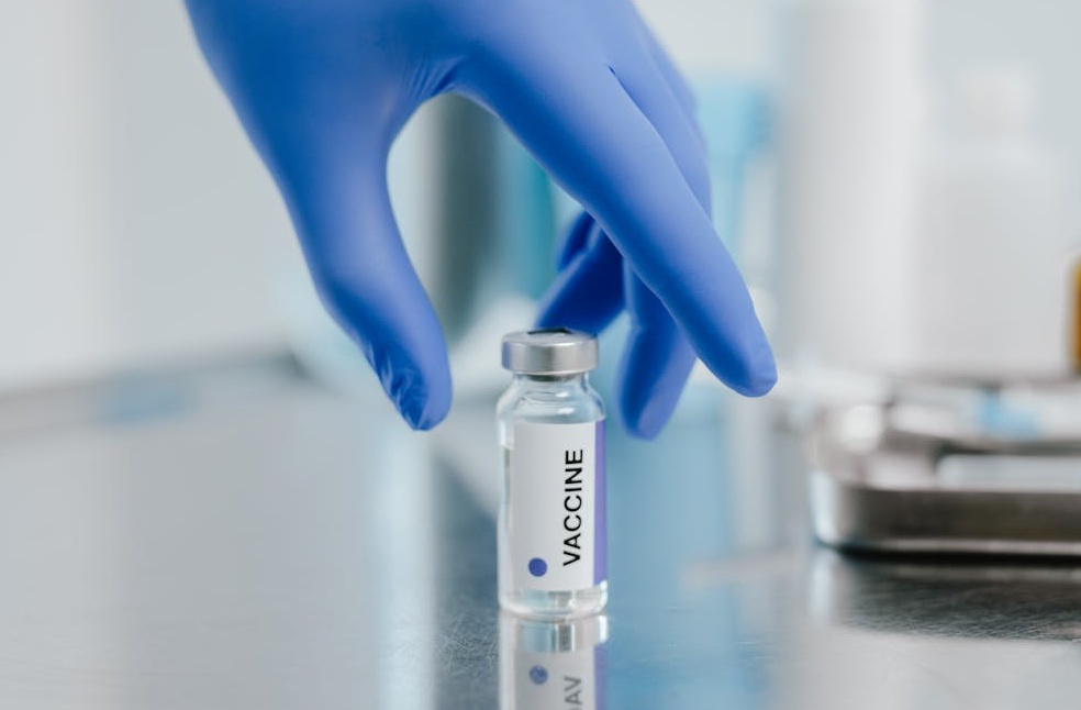 BritainHerald's tweet image. CureVac sues Moderna over COVID vaccine patent claims | britainherald.com/curevac-sues-m…

#BritainHerald #CureVac #Moderna #COVIDVaccine #Biotech #mRNA
