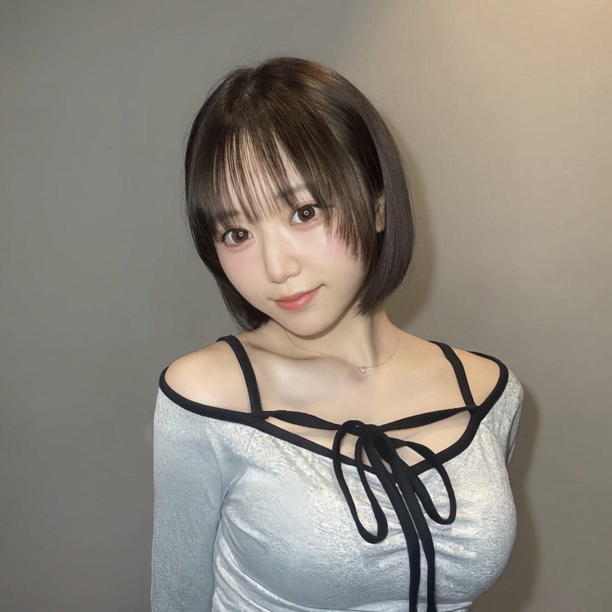 hand7shu's tweet photo. インフルエンサー💐タレント💐芸能関係💐グラビア💐アイドル💐
安心な個室で案内中
〜【shuki特製】髪質改善の特徴〜
巻ける髪質改善
癖も治せる髪質改善
カラーと一緒にできる髪質改善
2ヶ月持つ髪質改善

予約はXやInstagramのdmへ行きたい！の一言で🙆‍♀️ https://t.co/zQz7l0B2vQ