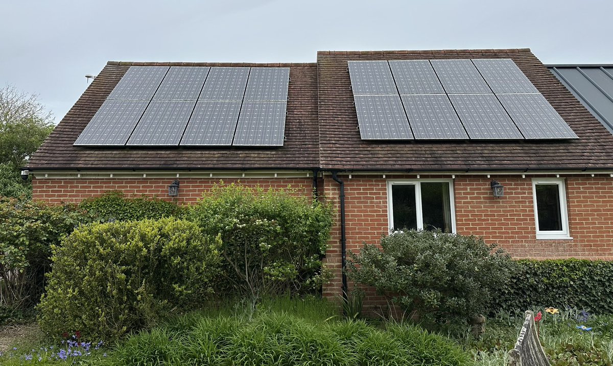 Julian Clarke tweet media