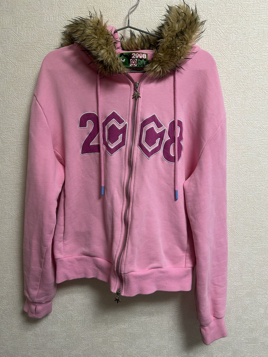 ruuuullid's tweet image. 買いたい人いませんか？
DM待ってます！ #HIPHOP #服 #ファッション #fuckthisindustry  #fti #2008