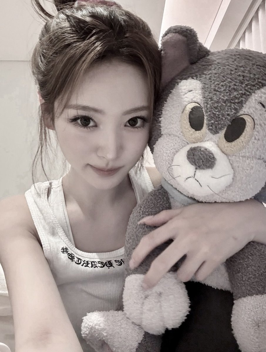 ︵︵ ⁺ ₊　arabella!　♡ tweet media