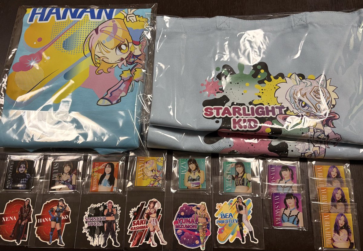 wami_whatever's tweet photo. FAVESTARオンラインくじの景品が届きました♪
羽南ちゃんグッズは描き起こしイラストTシャツ&マグネットをGET!!
トートバッグ2個はFFさんと🐯←→🌻で交換することになっていてとても楽しみです✨
#羽南
#STARDOM
#FAVESTAR https://t.co/jT0WY7J8hv
