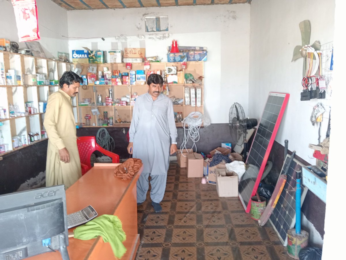 RDF_Sindh's tweet image. Empowering rural entrepreneurship!

CERI KNH Khipro team visited RDF-supported startups in Khipro and nearby areas to review progress of six businesses, including solar, dairy, and stitching units.

#RDF #Startups #RuralDevelopment #Entrepreneurship #CommunityEmpowerment