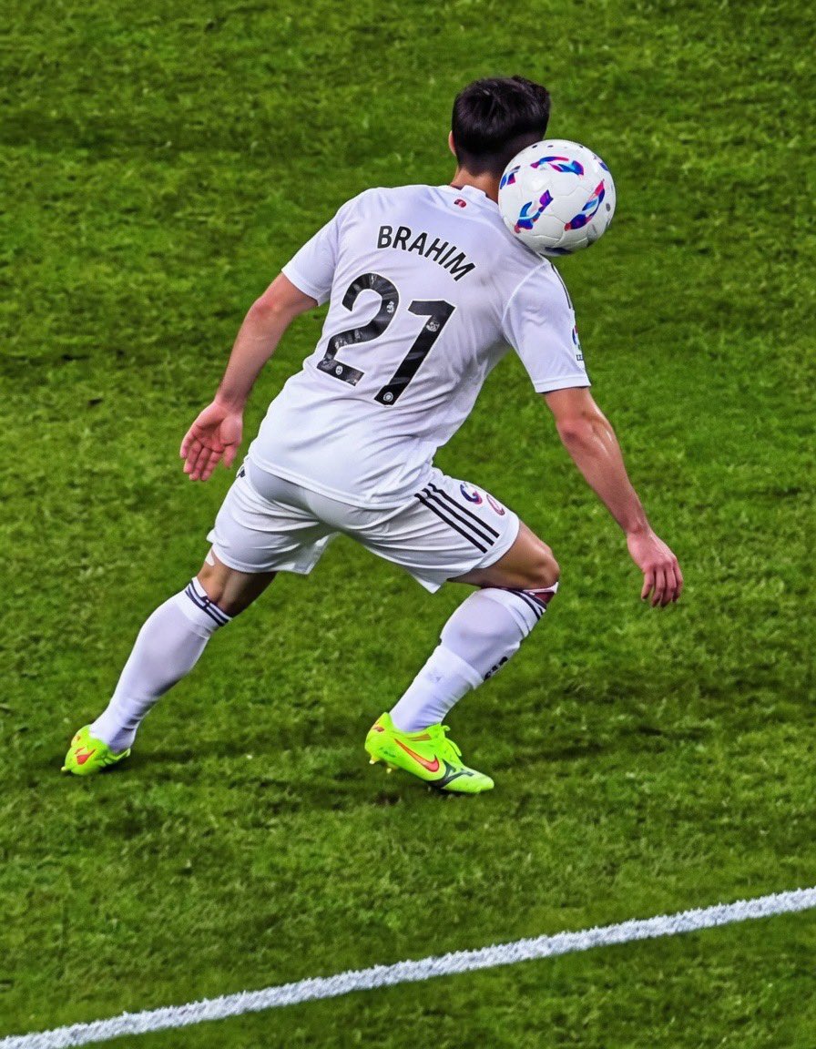 〽️elo 🇪🇸 tweet media