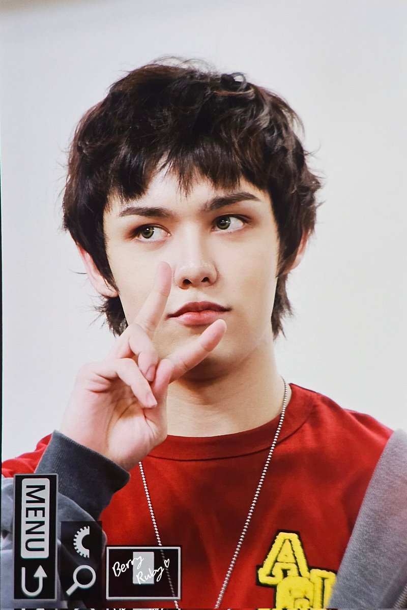BerryRuby627's tweet image. 20260425 대면 

#AxMxP #에이엠피 #CRU #크루