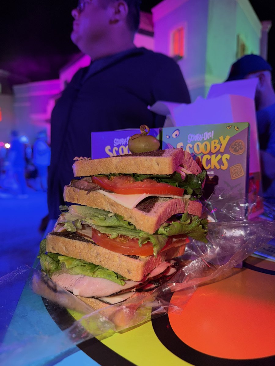 MAX MEMES tweet media