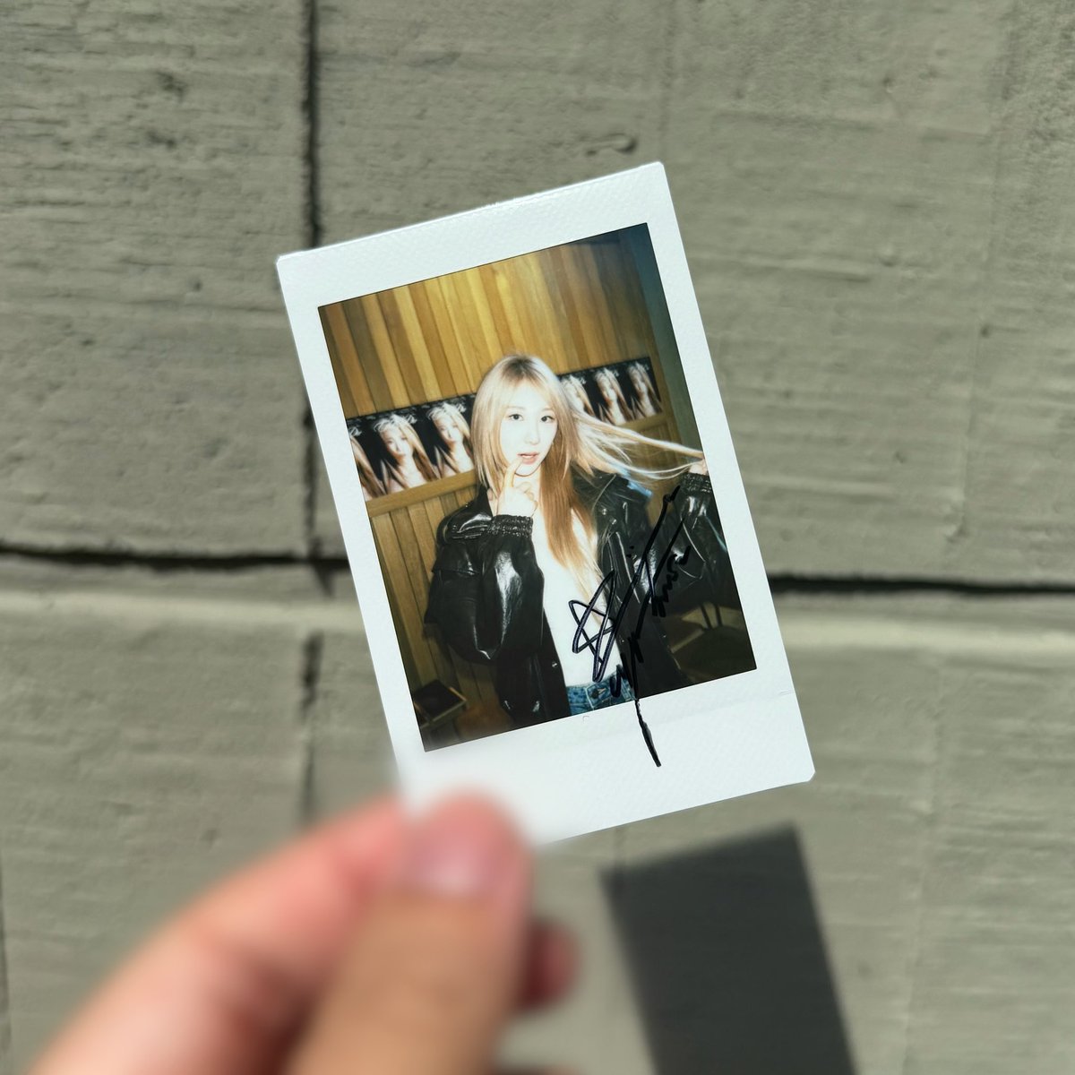IWILL_sakura's tweet image. 260425 #TILLIDIE 리스닝파티

豪運発揮してなんと最前列な上に、4人しか
当選しないサインポカまで当たった😭🫨❤️‍🔥

久しぶりに会えたチェヨンは相変わらず愛に溢れてて何度も泣きそうになってました🥹
4/28カムバの楽曲も全て良かった‼️👏
私はラストの「How Are You」が好き💖

#이채연 #LEECHAEYEON