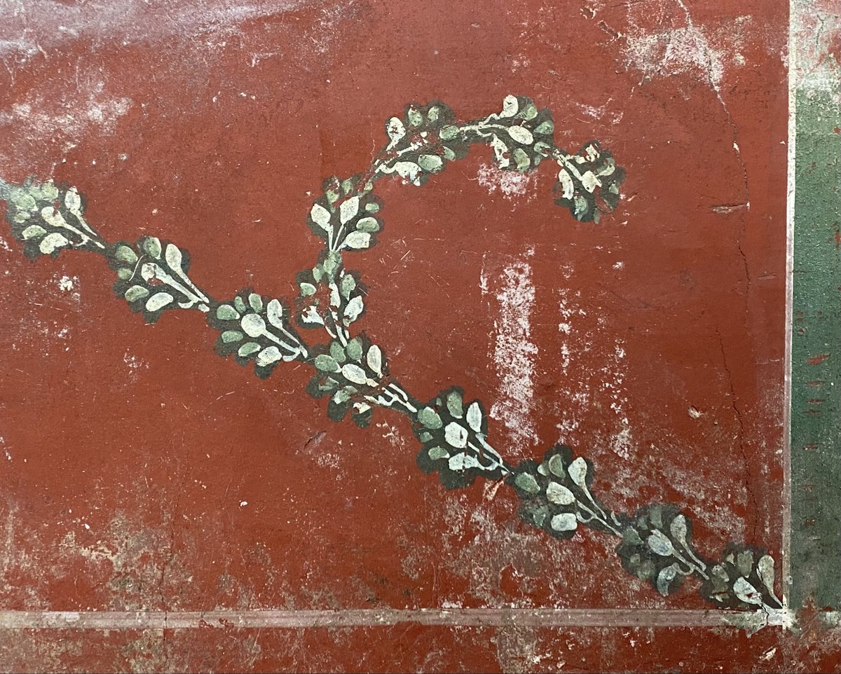 pompei79's tweet image. The colours of Italian liberation spotted in the frescoes of #Pompeii 🇮🇹
Wishing all Italians a very happy #FestaDellaLiberazione