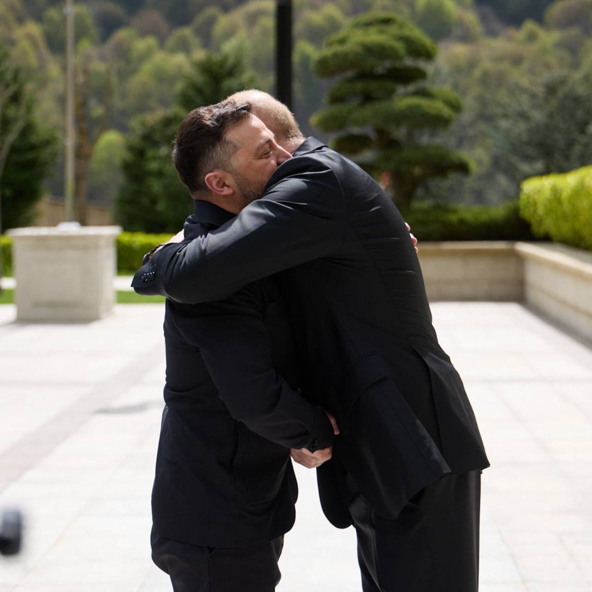 MAKS 25 🇺🇦👀 tweet media