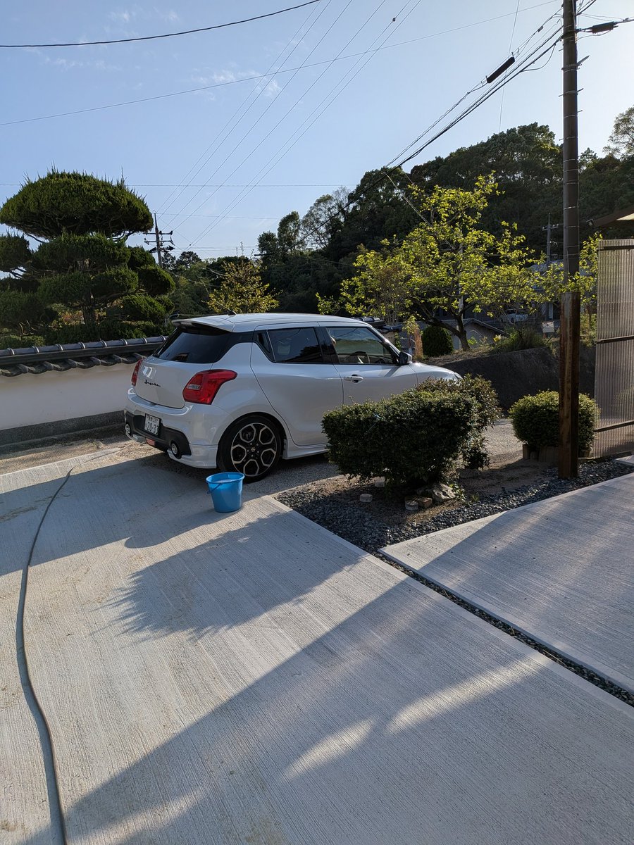 Darjeeling_SF2's tweet photo. バイクのミーティング帰りにミーティング準備を始める忙しさｗ https://t.co/Ikqk6tbY4e