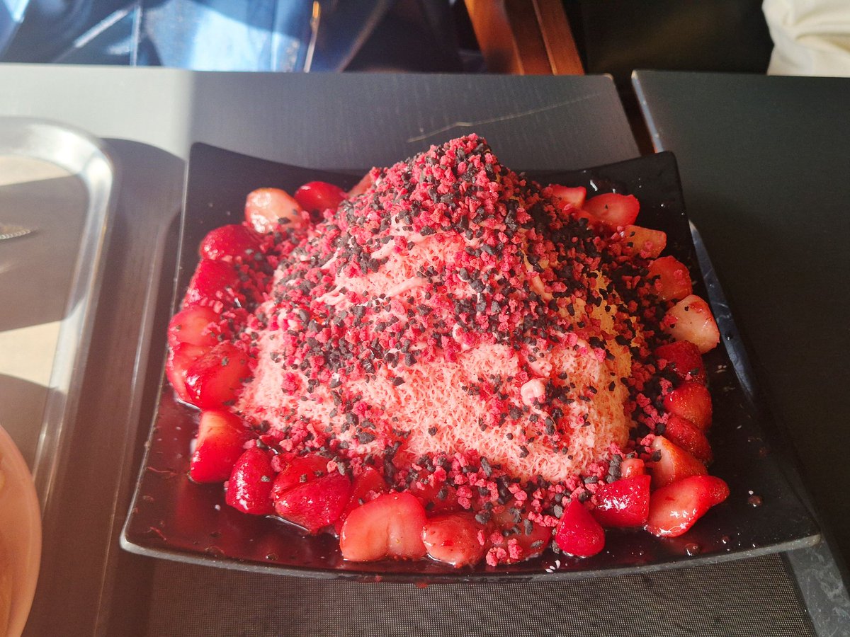 진짜 행복한 맛이야...🥹