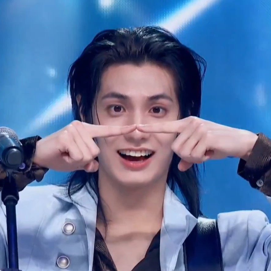 유미 ≽^• ˕ • ྀི≼ tweet media