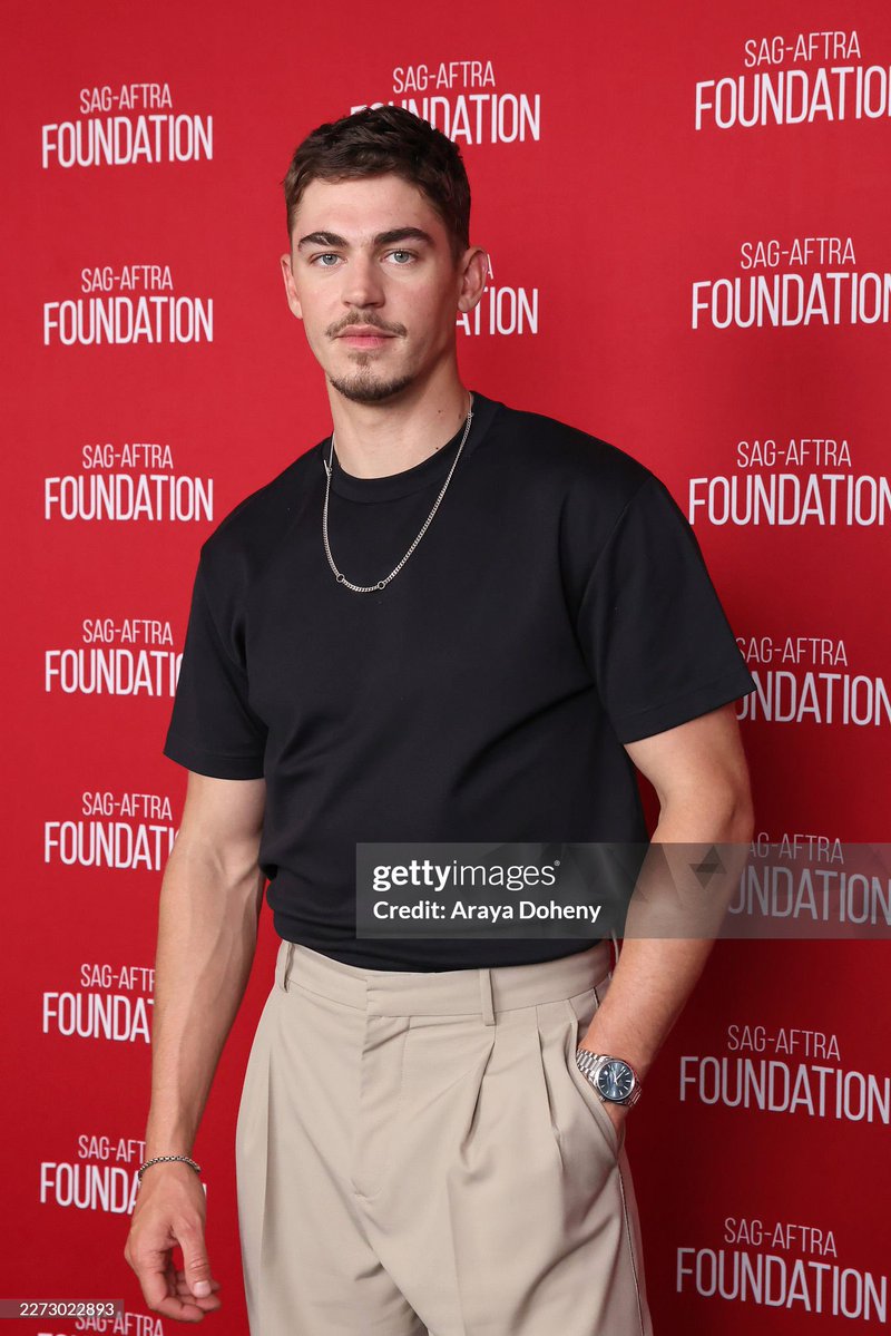 em ✿ • young sherlock tweet media