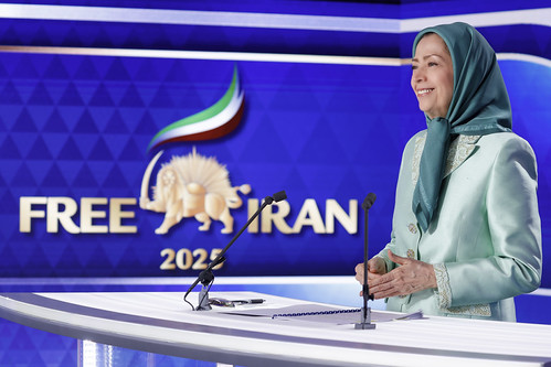 HomayouRashidi's tweet image. By guaranteeing equal political participation, the proposal proves that women will play a decisive role in shaping the country's leadership #WomenForce4Change #NCRIAlternative