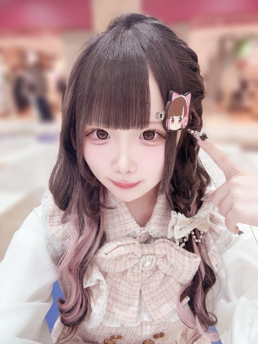 ゆら tweet media