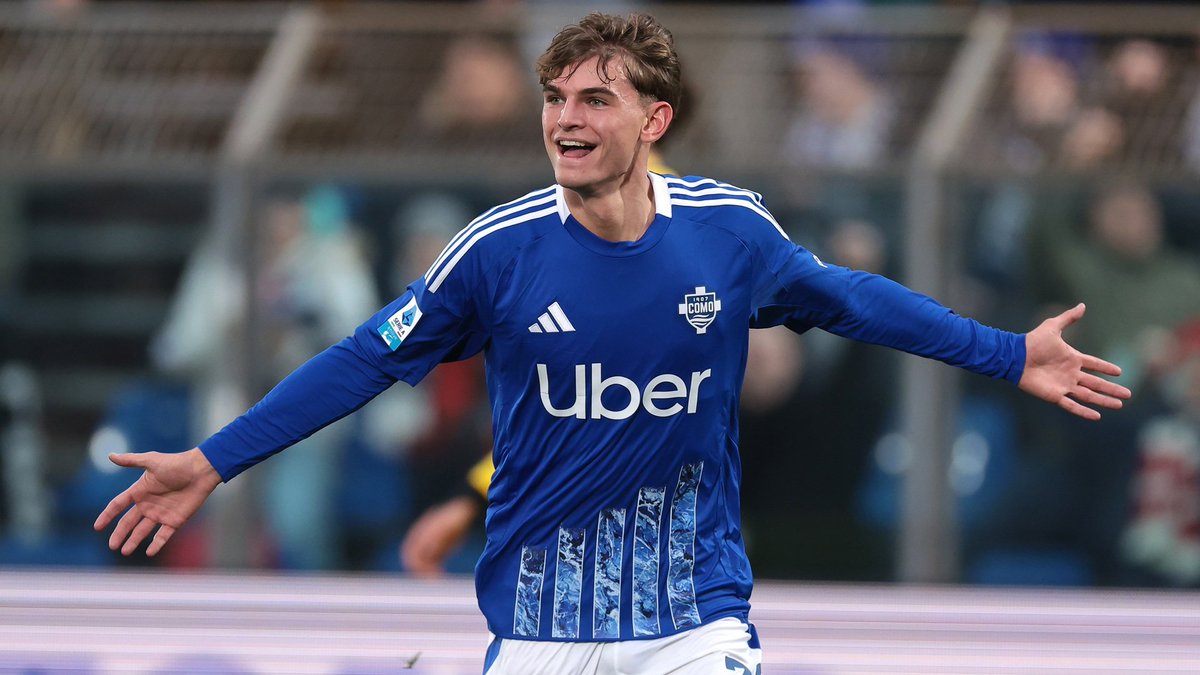 TouchlineX's tweet photo. 🚨 Nico Paz is expected to sign for Real Madrid this summer.

He was worth less than €10m when he was acquired by Como... now he's worth €65m.

He's the only player with more than 15 goals and 15 assists since the start of the last Serie A season. https://t.co/YrppuB57iN