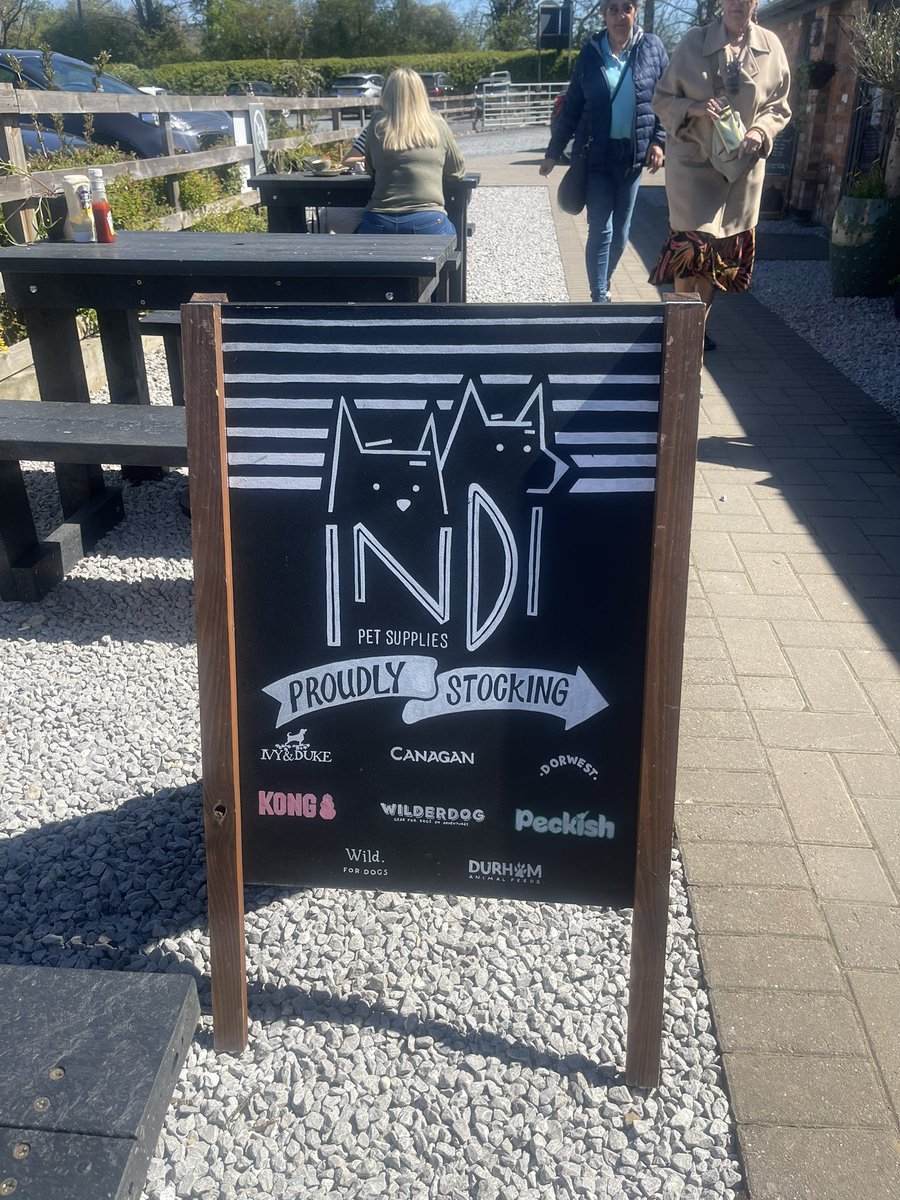 FlorieDeva's tweet image. Amazing pet supplies #indi #leicester ♥️