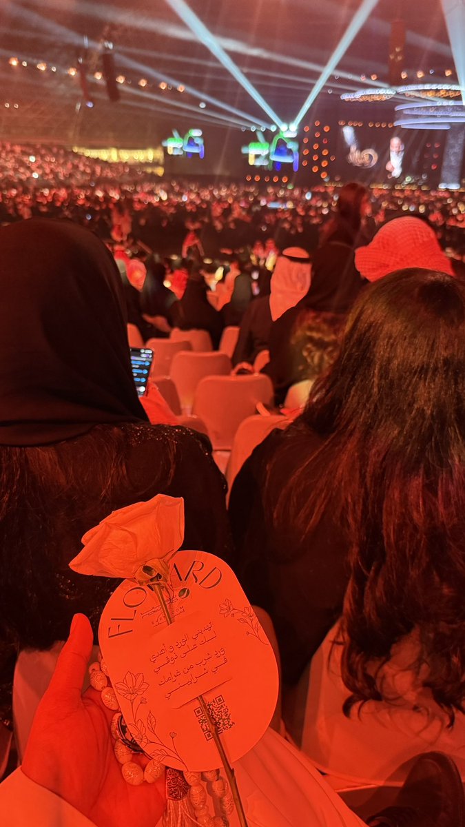 v_hmodi's tweet photo. #راشد_الماجد_في_جدة 🤍🤍 https://t.co/5NDvTgX4Bd