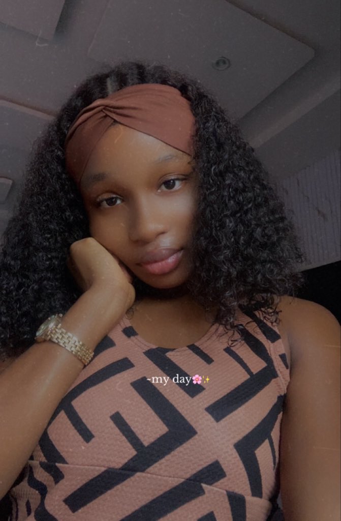 AgbawoGracious's tweet image. Woke up to 23,000 solid, organic followers ; my little family 🥹❤️

Best decision I ever made was taking X seriously in 2023. Still believing this app will change my life one day 🙏🏽

Thank you for all the support friends and enemies . I wouldn’t be here without y’all 😭