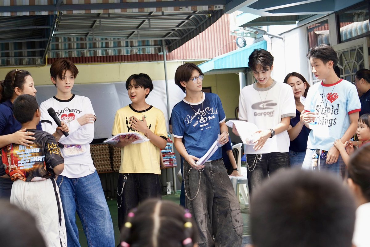 TraineeCAC's tweet photo. 5 หนุ่ม CAC Trainee Boys ร่วมทำกิจกรรมเพื่อสังคม ร่วมกับ “นอร์ธเทิร์น กัลฟ์ ปิโตรเลียม (NGP)” บริษัทพลังงานของคนไทย ในโครงการ CSR ที่มุ่งเน้นการส่งต่อพลังบวกสู่ชุมชน

ขอขอบคุณมูลนิธิบ้านพระพรและมูลนิธิสหทัยสังคมศึกษา สำหรับการต้อนรับอย่างอบอุ่น 

#TraineeCAC #CACAlphaTrainee https://t.co/riMZiC8SlI