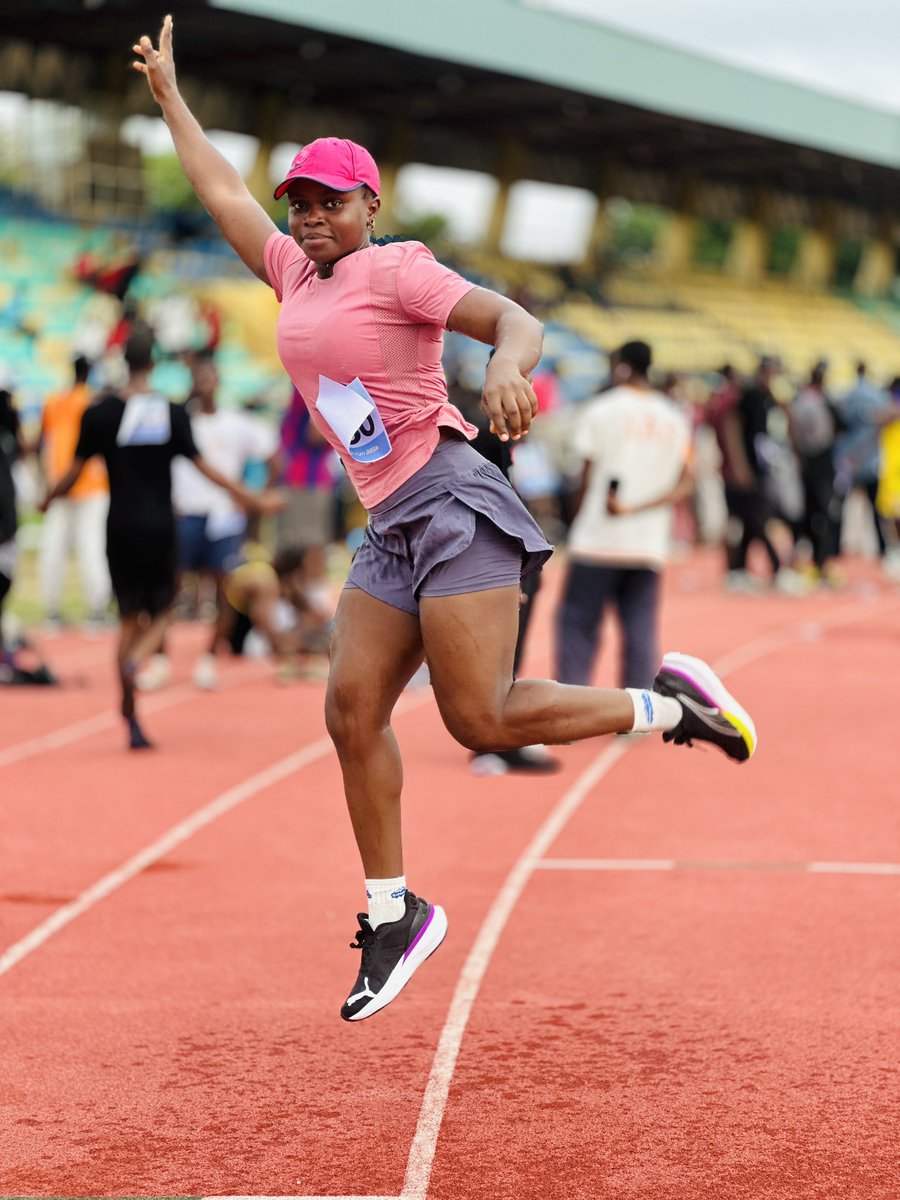 tinugrills's tweet photo. Over 100 runners , came 3rd for females category. Congratulate me guys🥳🥳🥳🥳 https://t.co/dwkRt5pydv