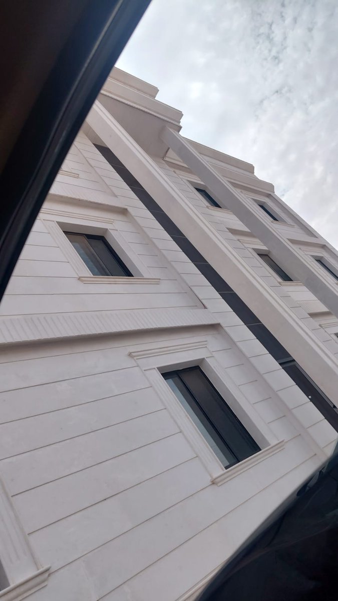 Lise Froissart tweet media