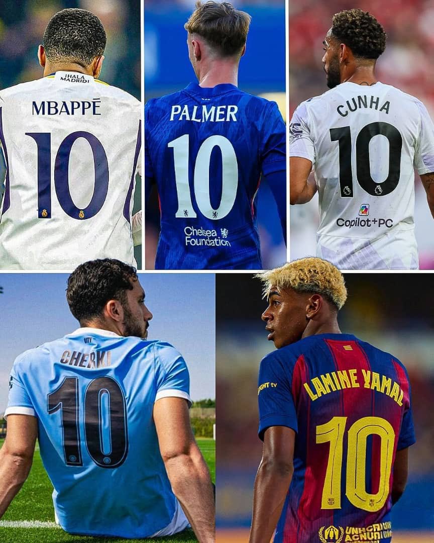 Cyril💙❤️ tweet media