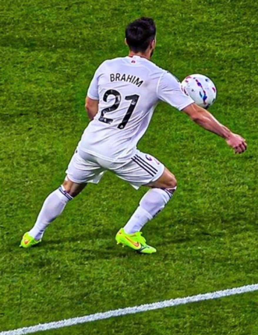 Hem vist la terra a 400.000 kms de distància, veiem els missils a 3.000 x hora, però diuen que no hi ha cap toma propera per veure la mà de Brahim… no s’ho creuen ni ells… 👇👇