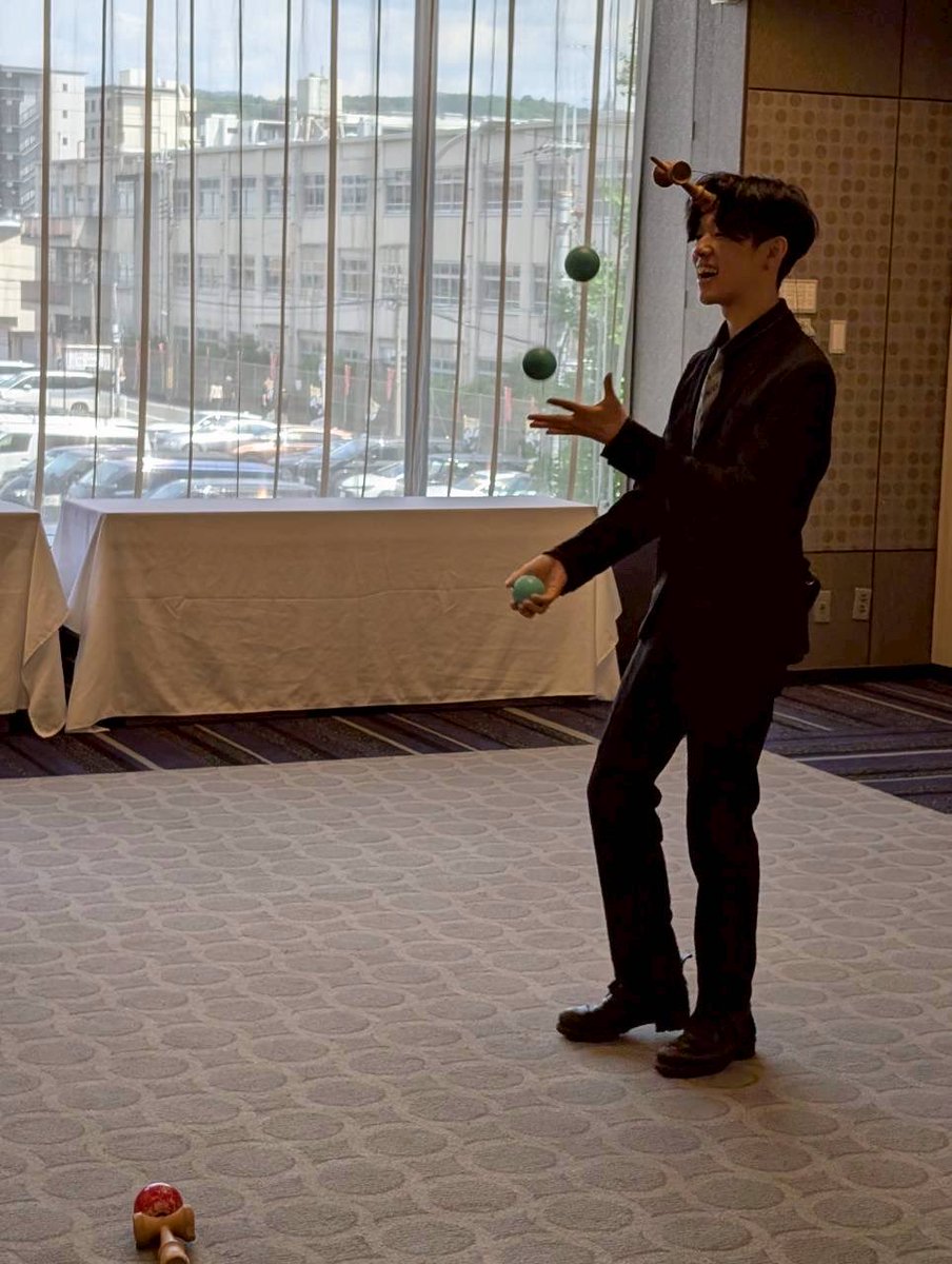 同志社大学Hocus-Pocus tweet media