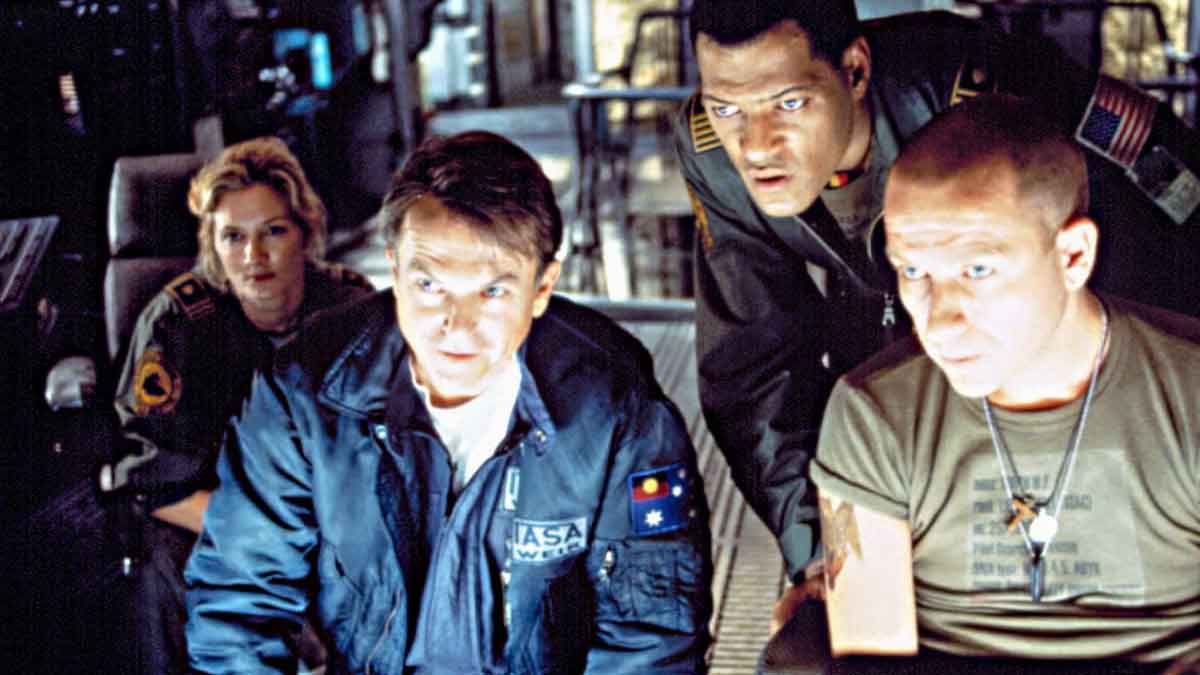 Horizonte Final vuelve y con sorpresa. La secuela confirma que un personaje clave sigue vivo y cambia todo lo que sabíamos cmcs.es/shfrp #HorizonteFinal #EventHorizon #CienciaFiccion #TerrorEspacial #Comics #SciFi #IDW #Cine