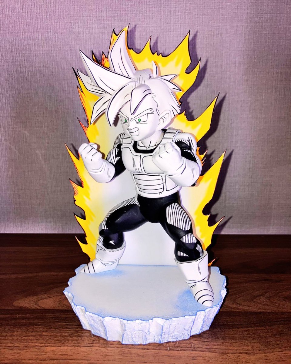 レナス tweet media