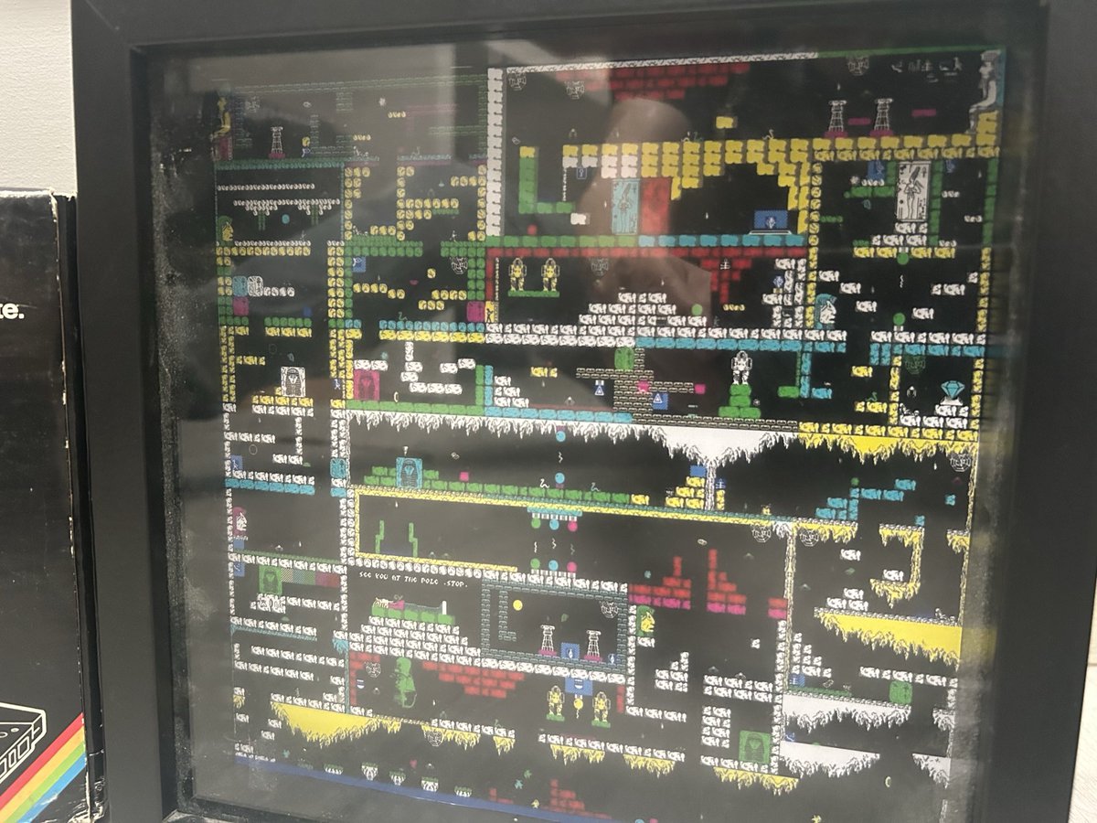 tecnostalgia's tweet image. Una máquina, una compañía de Software, un juego… y una gota… una maldita gota… lo demás ya es leyenda!!
#spectrum #amstrad #MSX 
#retrogaming #gotamalayadondelashaya 😂