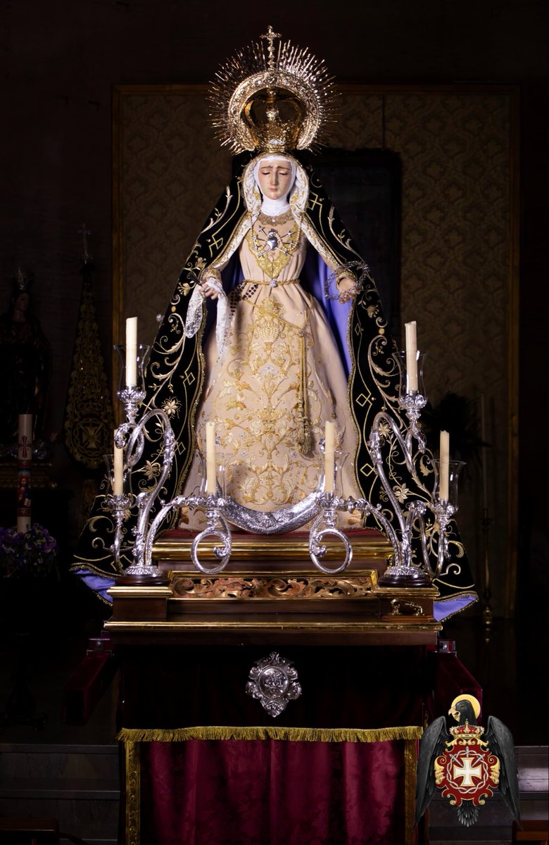 #KERYGMA | María Santísima de las Lágrimas se presenta para su Solemne Traslado a la Santa Iglesia Catedral con motivo de su participación en Kerygma, la exposición conmemorativa del I Centenario Fundacional de la Real Federación de Cofradías.

📷 <a href="/LlamadorCofrGR/">Llamador Cofrade Granada</a>