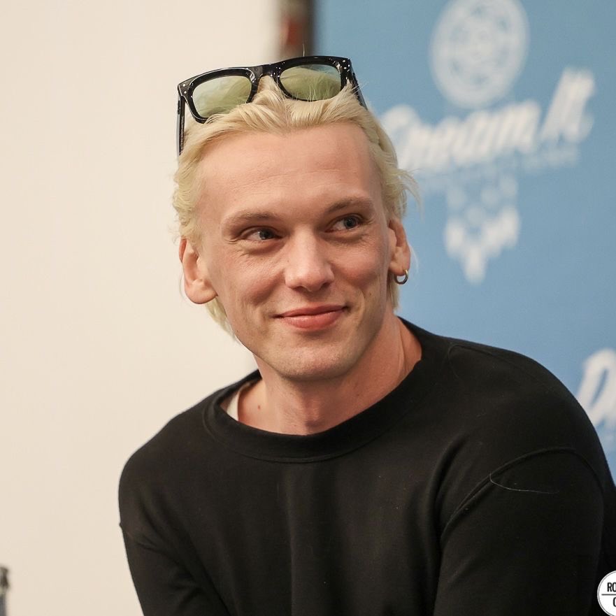 vici 🦢 meeting jamie 14/06!!!! tweet media