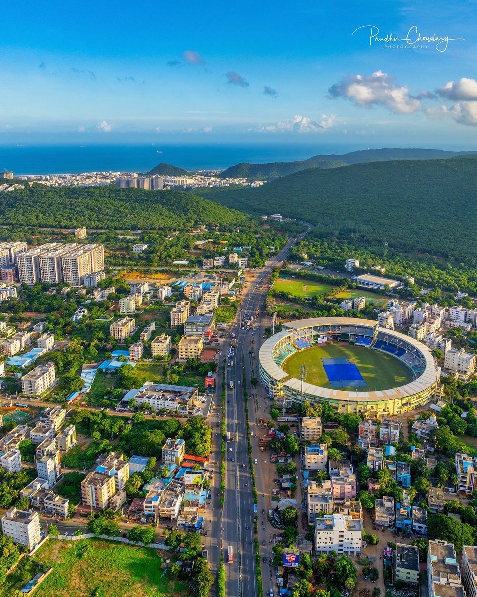 Go Homestays tweet media