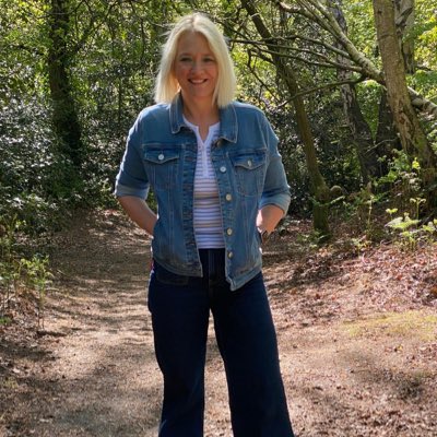 Sue P 🦖🥂 🇬🇧 tweet media