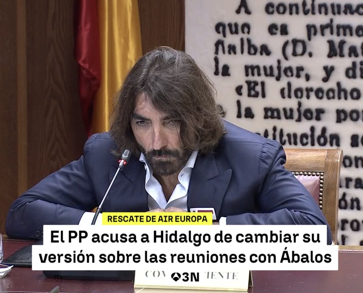 María López-Brea tweet media