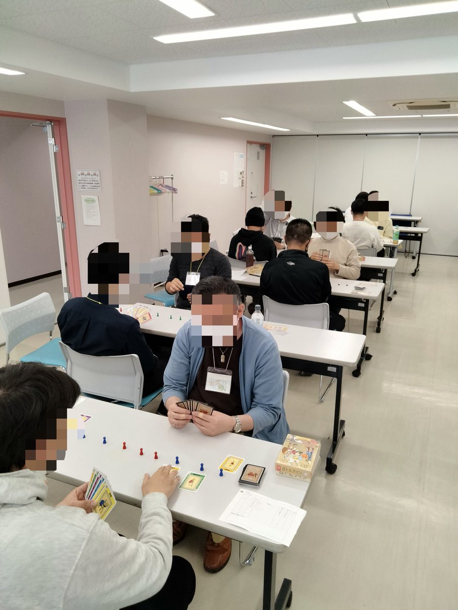 AKA（メカダリウス） tweet media