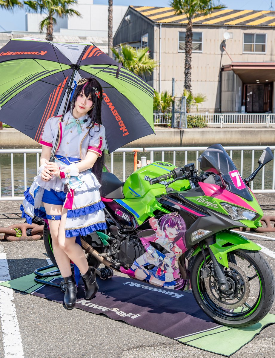 ホロライブ AZKi ブライト衣装 bikeowner @touringrider_og camera
