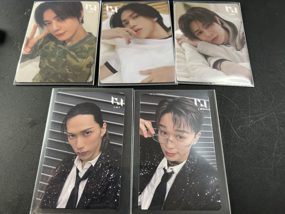 z2pr8's tweet photo. INI PULSE 特典 トレカ 交換

【譲】画像1,2
ラポネストア 池﨑 許
HMVオンライン 佐野 西
リミスト 許
ホワトレ 佐野
タワレコ店舗 池﨑 佐野
タワレコ渋谷 池﨑 後藤

【求】画像3
同種 髙塚or異種(💕)

ただいま渋谷におります。
お気軽にお声掛けください。

 #INI交換 https://t.co/GYRh7g2Uqq